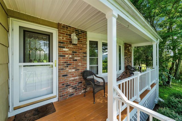 1051 South Road, Wurtsboro, NY 12790