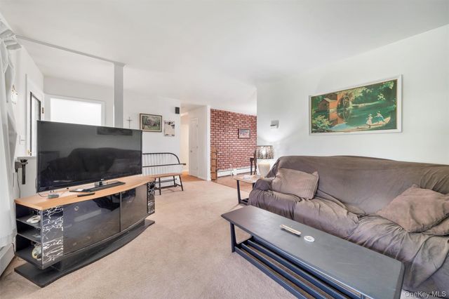 1051 South Road, Wurtsboro, NY 12790