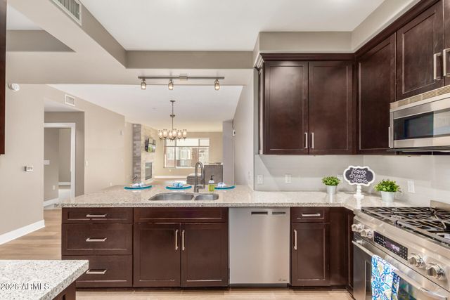4803 N Woodmere Fairway -- 2005, Scottsdale, AZ 85251