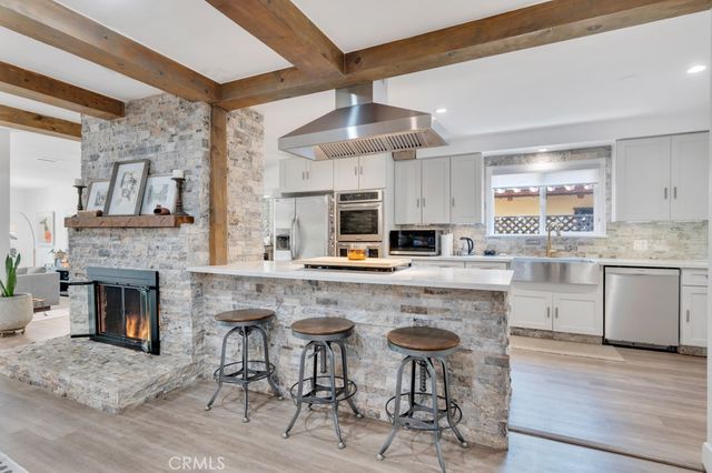 22117 Ybarra, Woodland Hills, CA 91364