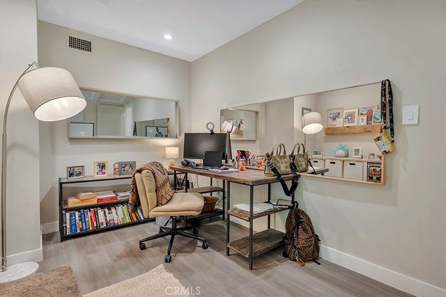 22117 Ybarra, Woodland Hills, CA 91364