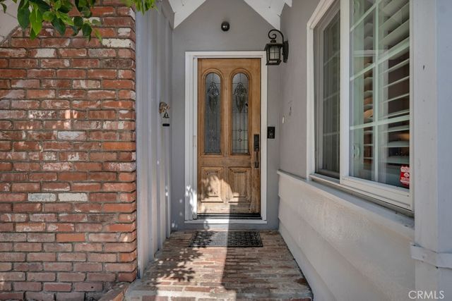 22117 Ybarra, Woodland Hills, CA 91364