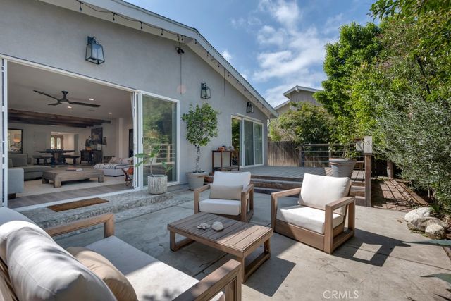 22117 Ybarra, Woodland Hills, CA 91364