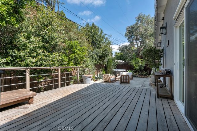 22117 Ybarra, Woodland Hills, CA 91364