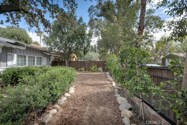 22117 Ybarra, Woodland Hills, CA 91364