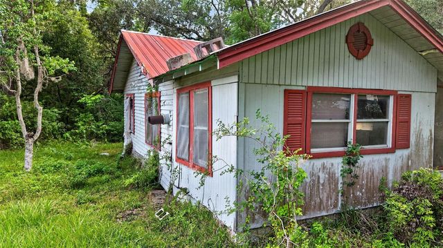 19370 FORT DADE AVENUE, Brooksville, FL 34601