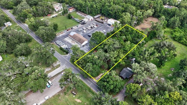 19370 FORT DADE AVENUE, Brooksville, FL 34601