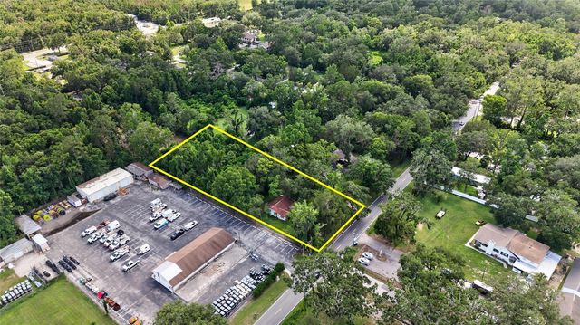 19370 FORT DADE AVENUE, Brooksville, FL 34601