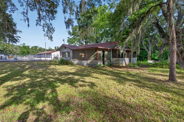 19370 FORT DADE AVENUE, Brooksville, FL 34601