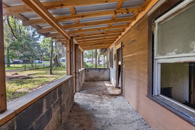 19370 FORT DADE AVENUE, Brooksville, FL 34601