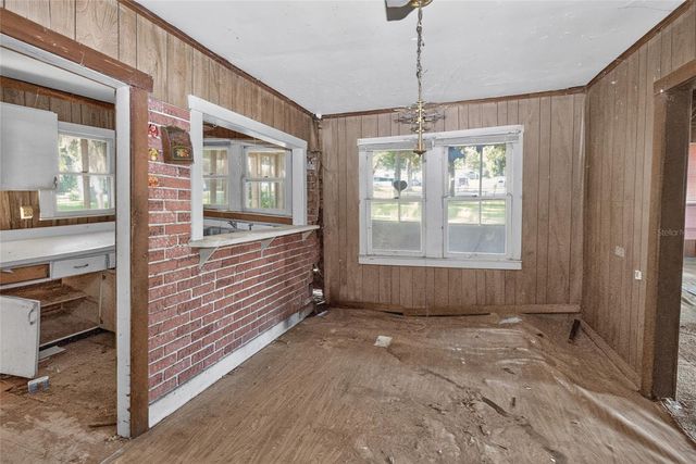 19370 FORT DADE AVENUE, Brooksville, FL 34601