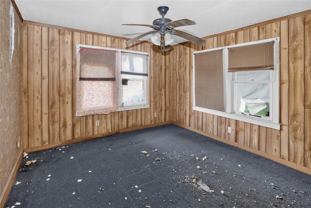 19370 FORT DADE AVENUE, Brooksville, FL 34601