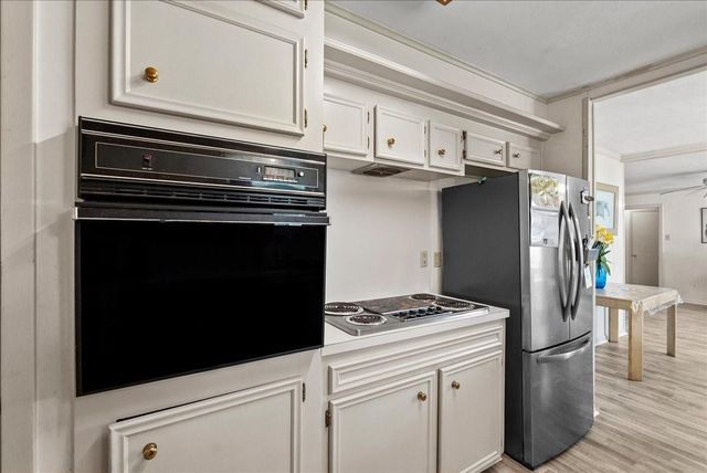 11518 Mullins Drive, Houston, TX 77035