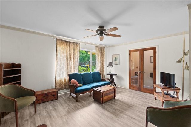 11518 Mullins Drive, Houston, TX 77035