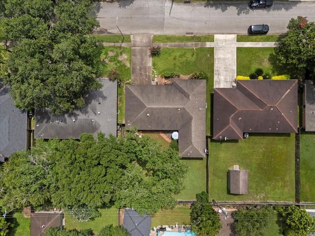 11518 Mullins Drive, Houston, TX 77035