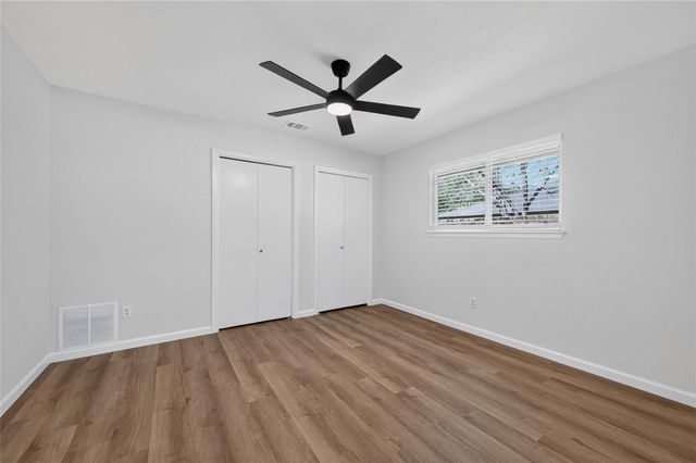 503 Lakeway DR, Georgetown, TX 78628