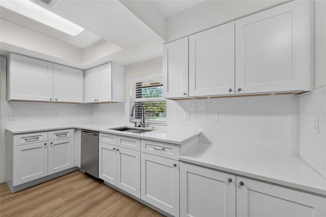 503 Lakeway DR, Georgetown, TX 78628