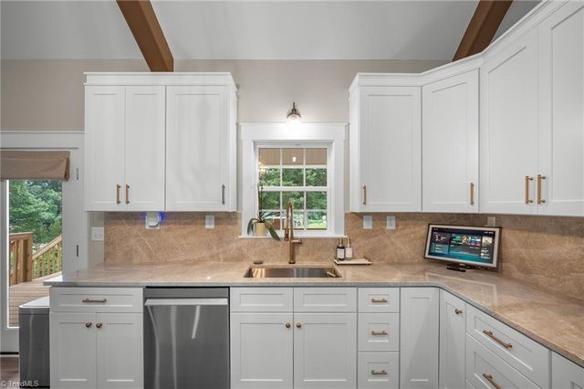 465 Bremen Garden Drive, Lexington, NC 27295
