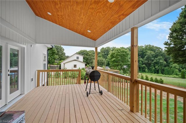 465 Bremen Garden Drive, Lexington, NC 27295