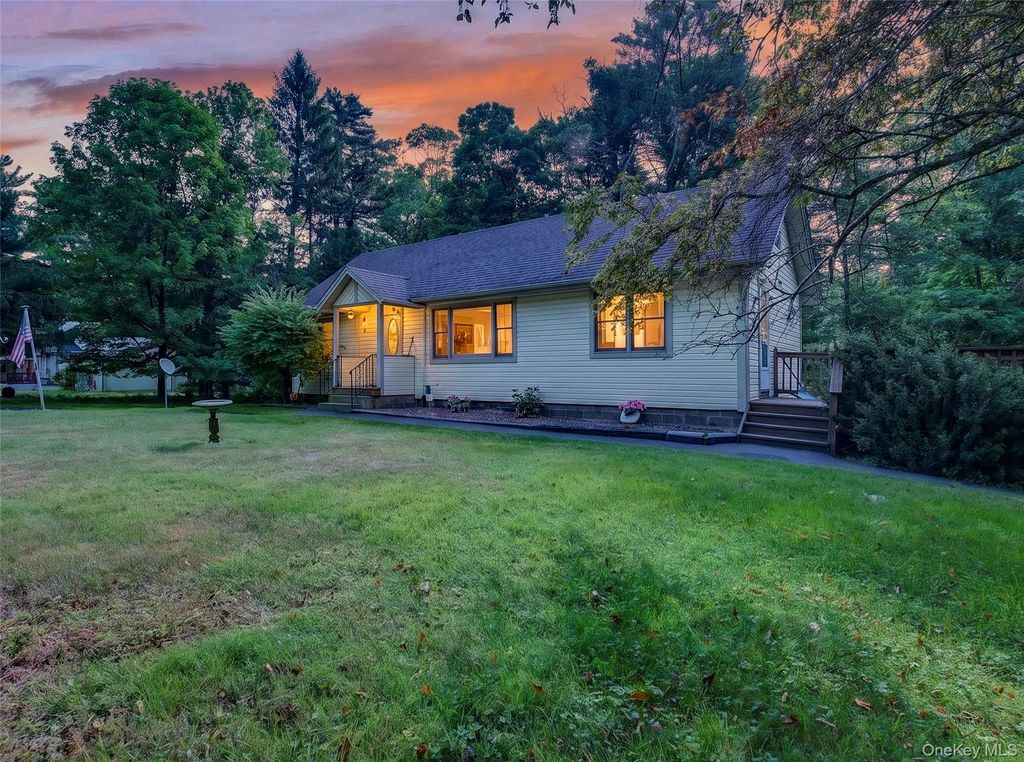 80 Beaver Brook Road, Yulan, NY 12764