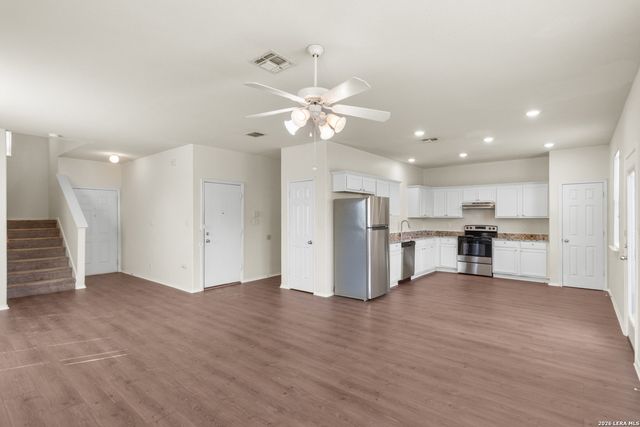 2269 Hidden Meadow, New Braunfels, TX 78130