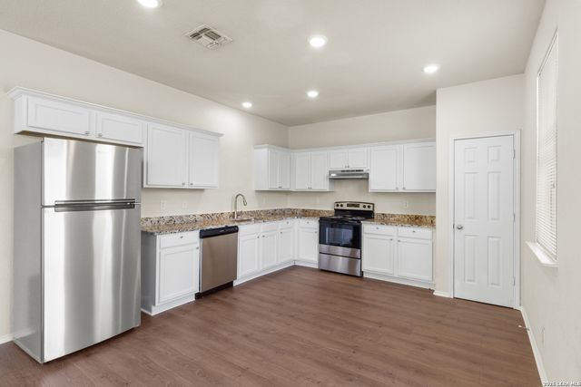 2269 Hidden Meadow, New Braunfels, TX 78130