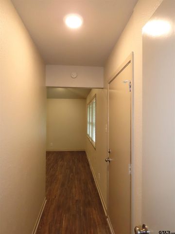 3618 Silverwood, Tyler, TX 75701
