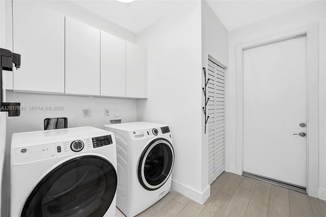 1311 Bay Dr, Miami Beach, FL 33141