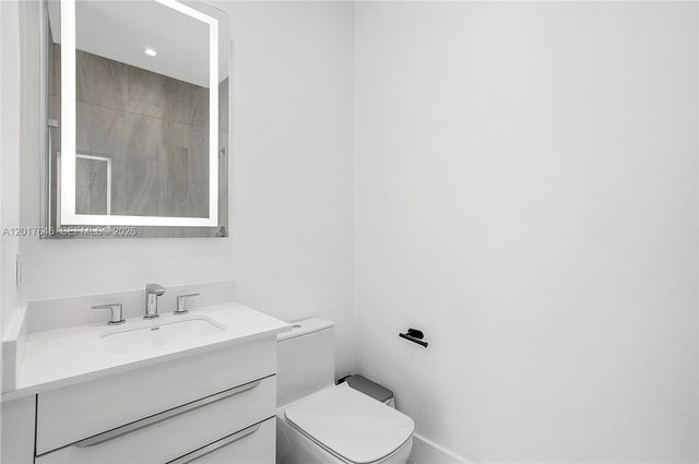 1311 Bay Dr, Miami Beach, FL 33141