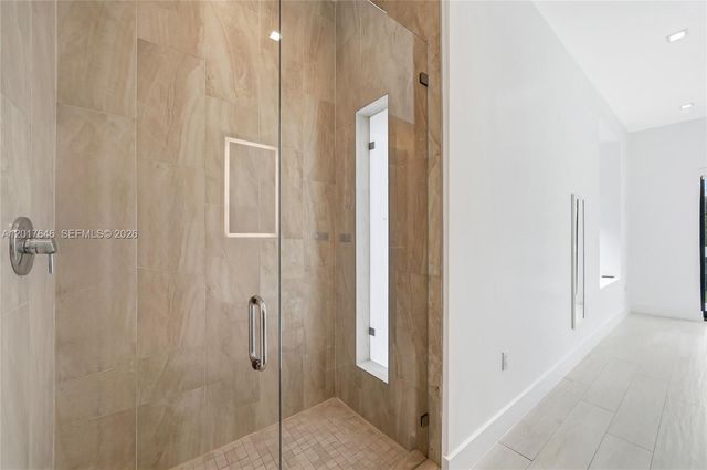 1311 Bay Dr, Miami Beach, FL 33141