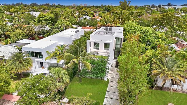 1311 Bay Dr, Miami Beach, FL 33141