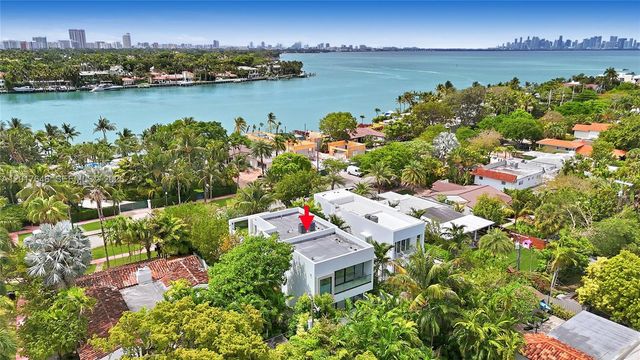 1311 Bay Dr, Miami Beach, FL 33141