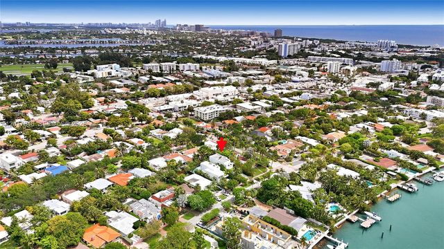 1311 Bay Dr, Miami Beach, FL 33141
