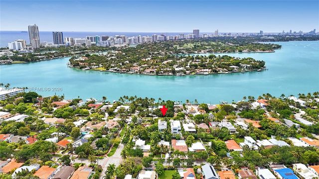 1311 Bay Dr, Miami Beach, FL 33141