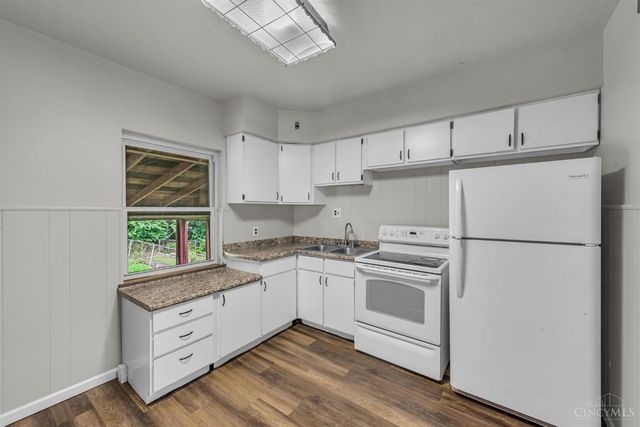 2455 Nova Avenue, Cincinnati, OH 45238