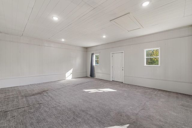 44 Sharmont Dr, Hattiesburg, MS 39402