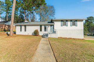 44 Sharmont Dr, Hattiesburg, MS 39402