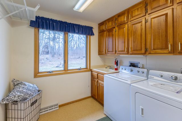 5500 Timber Ridge Drive NE, Bemidji, MN 56601