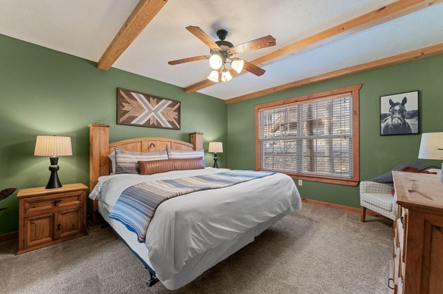 28 Stepping Stone Way, Branson West, MO 65737