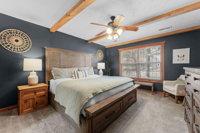 28 Stepping Stone Way, Branson West, MO 65737