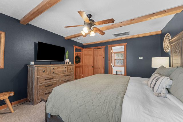 28 Stepping Stone Way, Branson West, MO 65737
