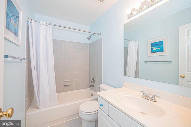 44186 SHADY GLEN TER, Ashburn, VA 20147