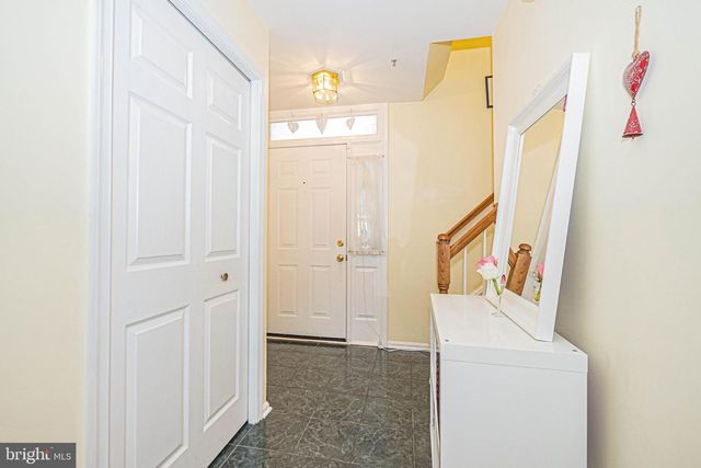 44186 SHADY GLEN TER, Ashburn, VA 20147