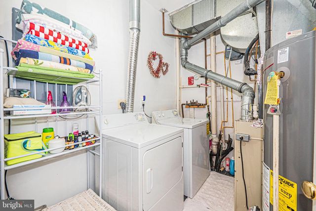 44186 SHADY GLEN TER, Ashburn, VA 20147