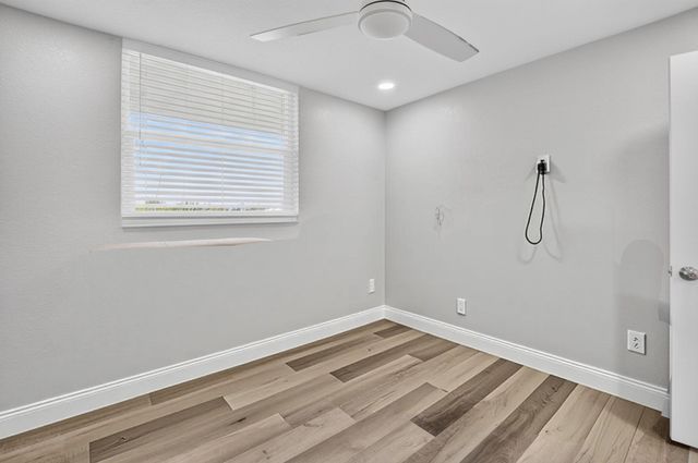 689 NE 6th Court 4030, Boynton Beach, FL 33435