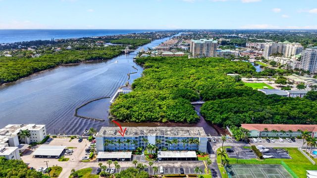 689 NE 6th Court 4030, Boynton Beach, FL 33435