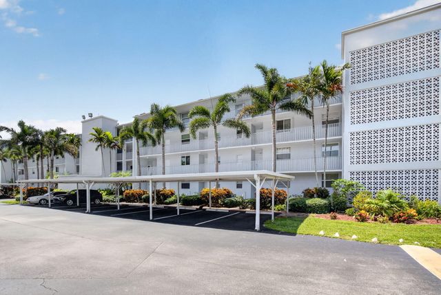 689 NE 6th Court 4030, Boynton Beach, FL 33435