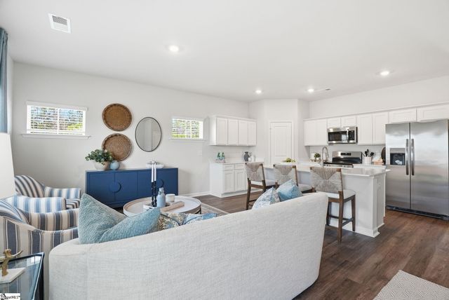 309 Lilac Loop, Greenwood, SC 29646