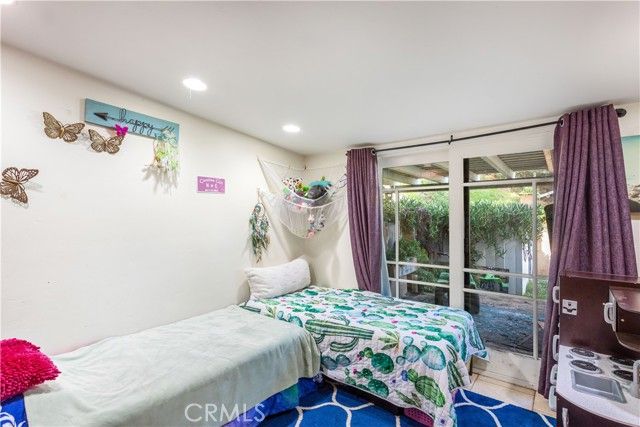 1027 S Live Oak Park, Fallbrook, CA 92028