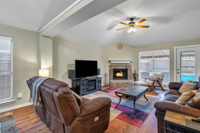 10240 Brea Canyon Road, Fort Worth, TX 76108